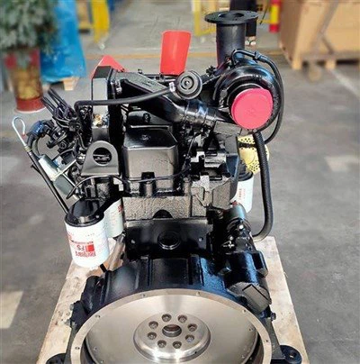 Silnik wysokoprężny Cummins 4BTA3.9